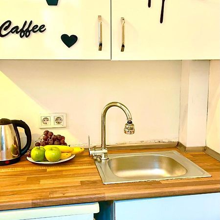 Mates Istiklal Suites Стамбул Экстерьер фото