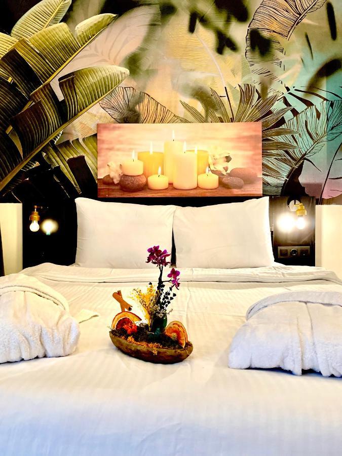 Mates Istiklal Suites Стамбул Экстерьер фото