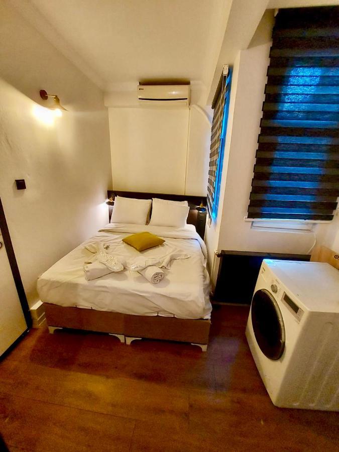 Mates Istiklal Suites Стамбул Экстерьер фото