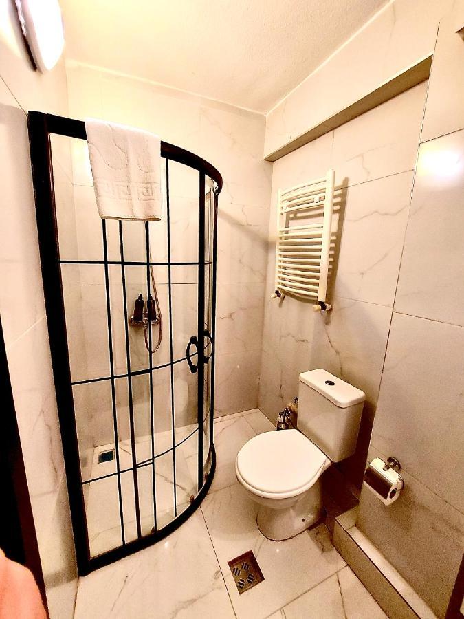 Mates Istiklal Suites Стамбул Экстерьер фото