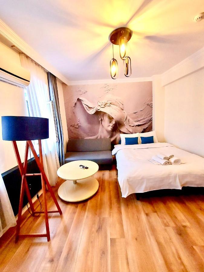 Mates Istiklal Suites Стамбул Экстерьер фото