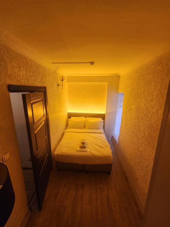 Mates Istiklal Suites Стамбул Экстерьер фото