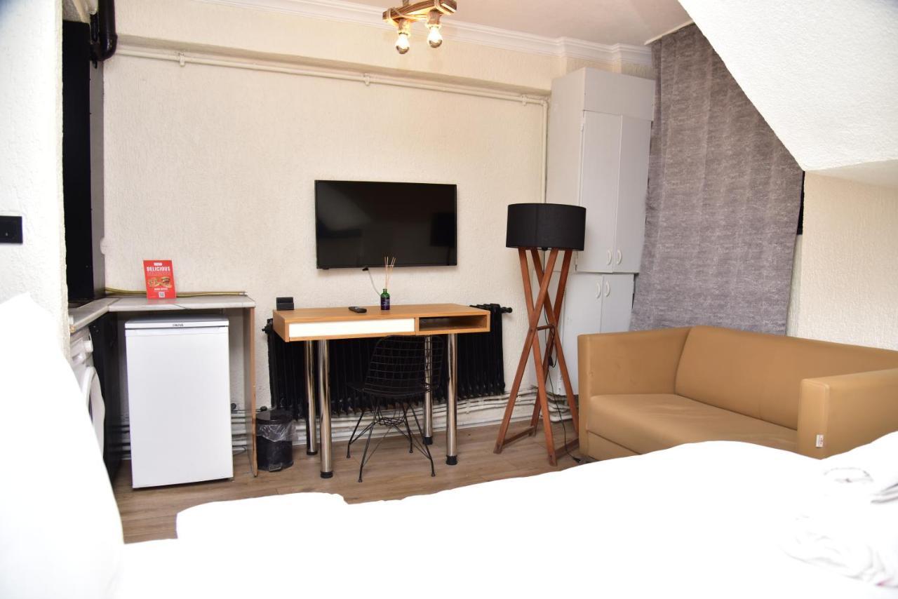 Mates Istiklal Suites Стамбул Экстерьер фото