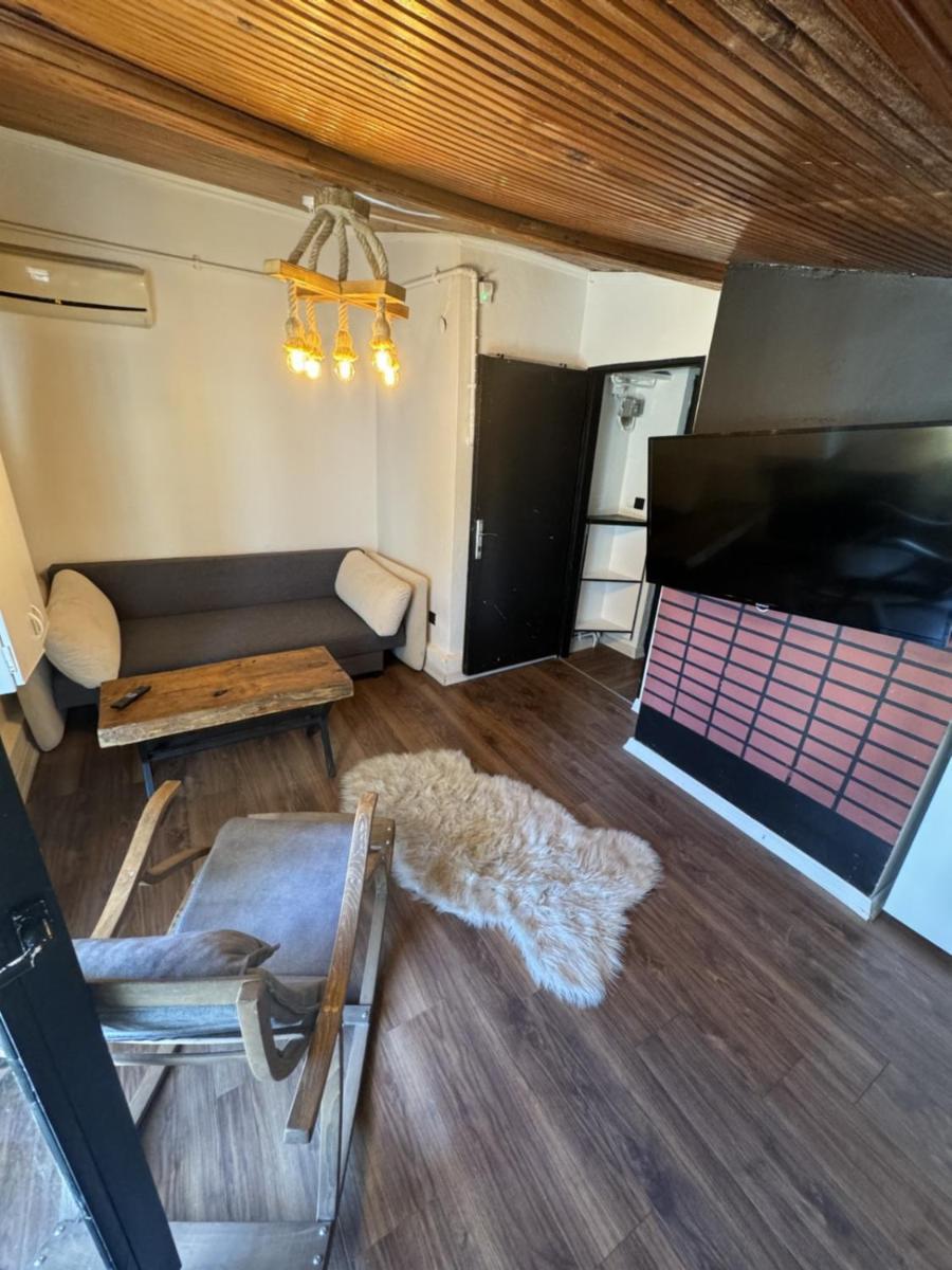 Mates Istiklal Suites Стамбул Экстерьер фото